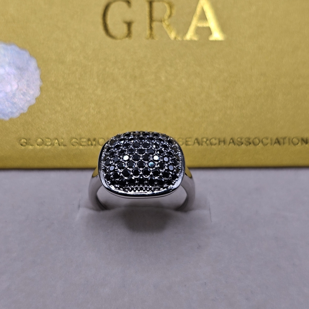Bkack Moissanite Cluster Ring Size 6